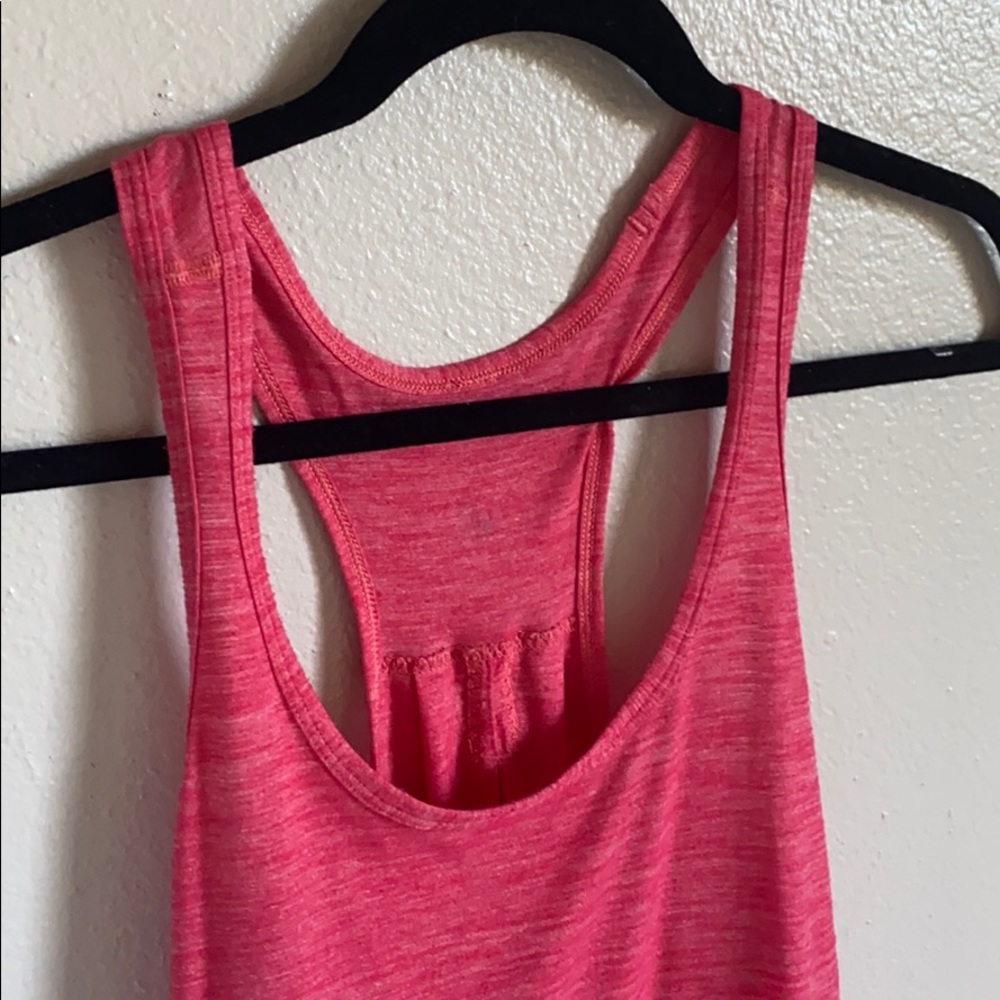 Lululemon Tank View 2